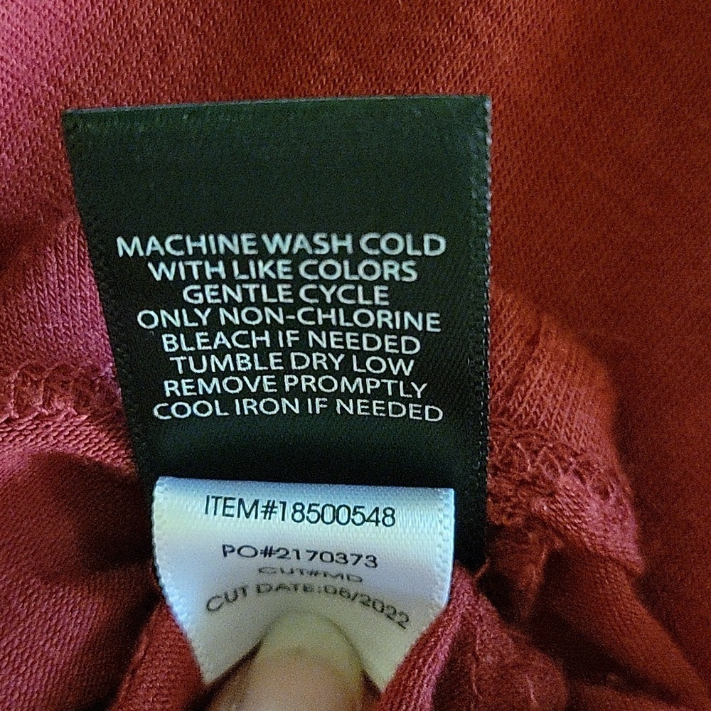 Torrid Red long sleeve Knit Top size 3 (3x) - Picture 5 of 9